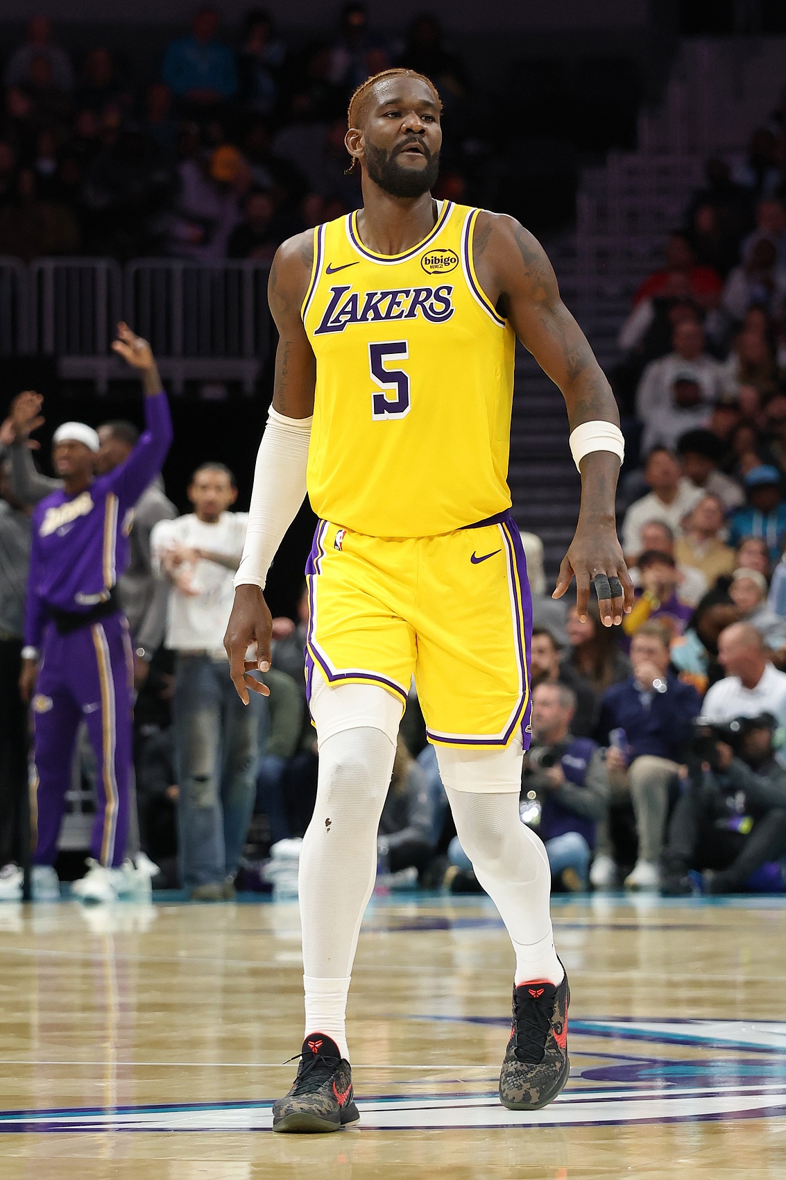 开云网页-斯科特：艾顿不比卡佩拉强多少 但他好像把成为卡佩拉当作是侮辱